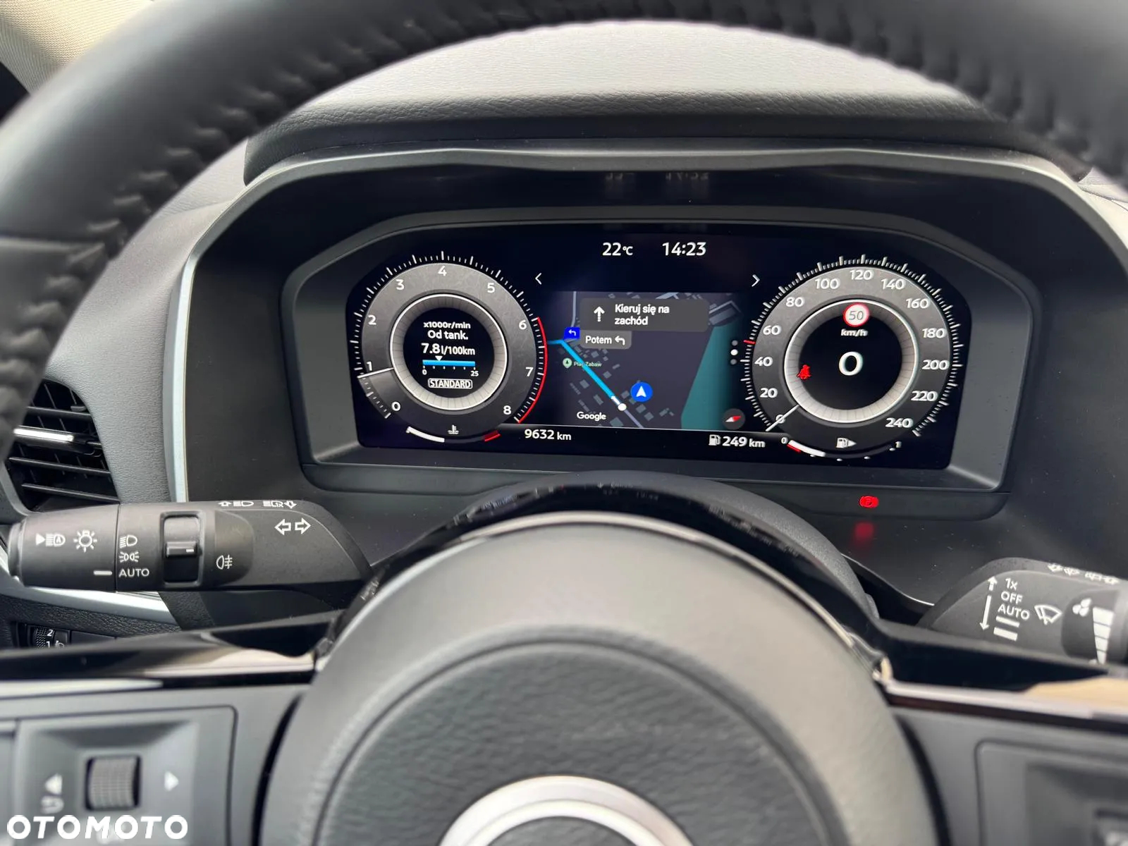 Nissan Qashqai 1.3 DIG-T mHEV N-Connecta - 25