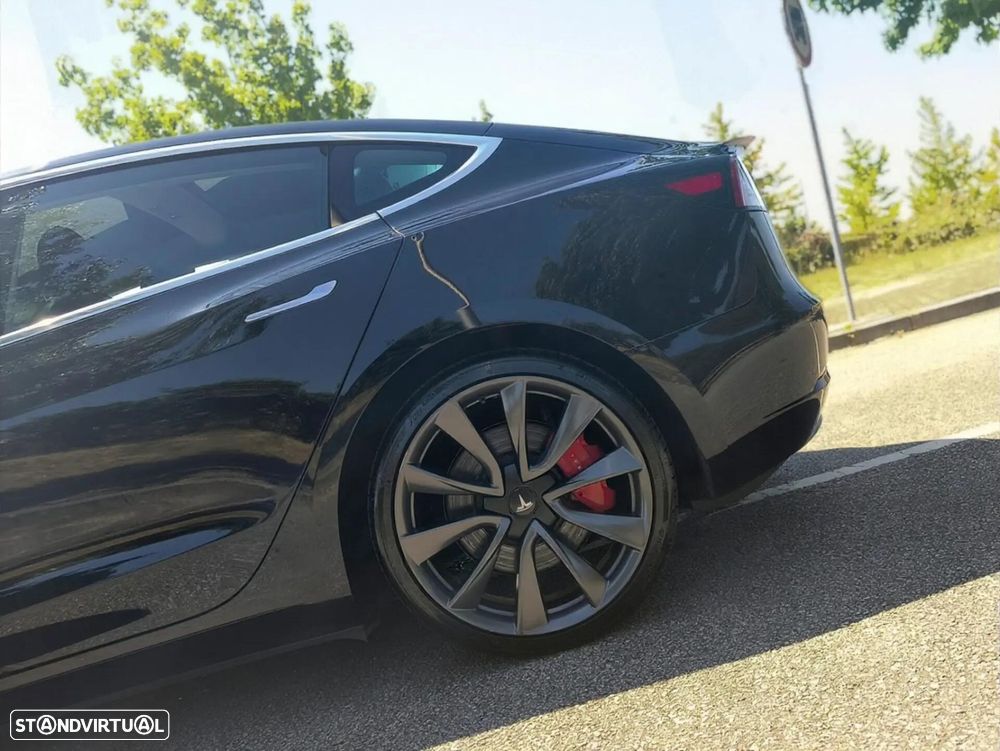 Tesla Model 3 Long Range AWD Dual Motor Performance - 10