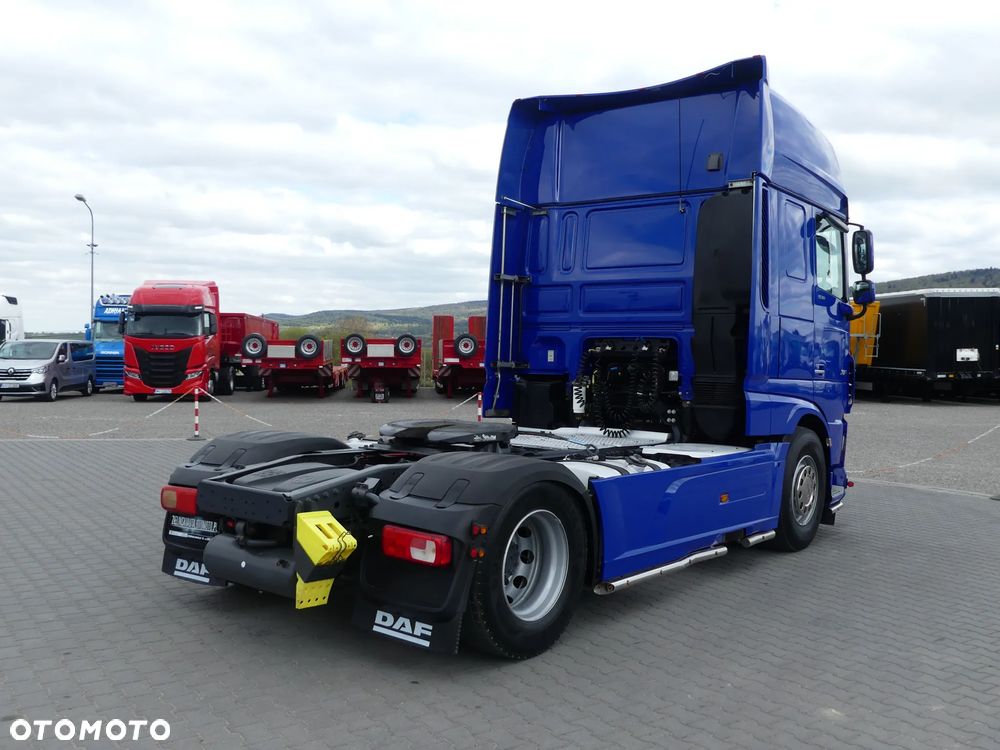 DAF XF 106.530 / RETARDER / KLIMATYZACJA POSTOJOWA / EURO 6 / - 9