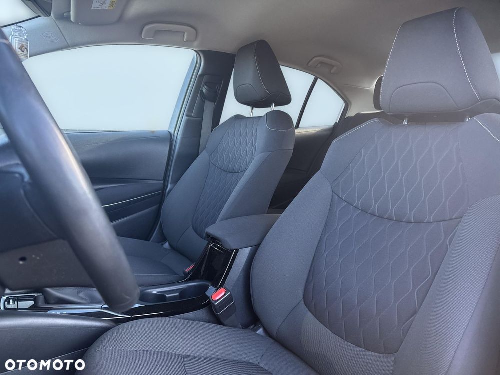 Toyota Corolla 1.8 Hybrid Comfort - 13