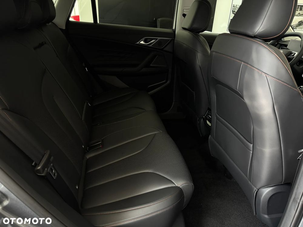 MG HS 1.5 T-GDI Exclusive - 16