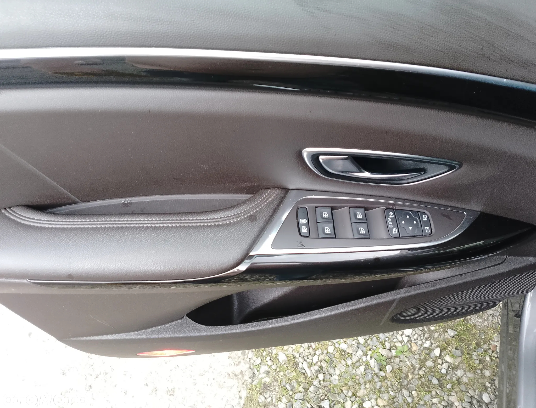 Renault Espace 1.6 dCi Energy SL Techno EDC 7 os - 17
