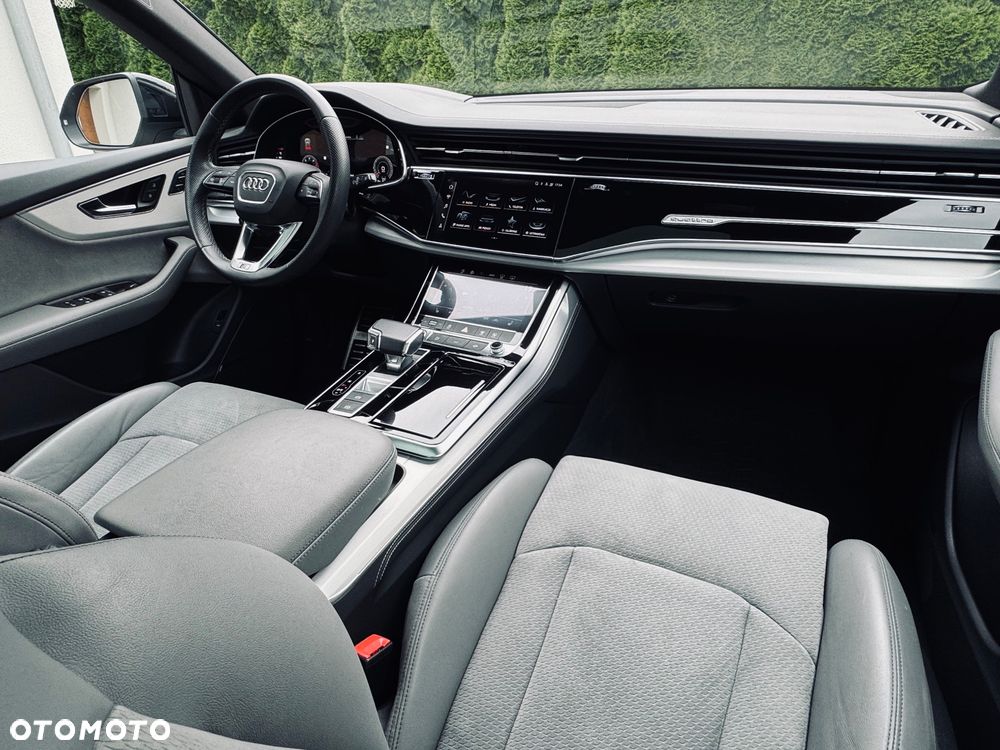 Audi Q8 50 TDI mHEV Quattro Black Edition Tiptronic - 20