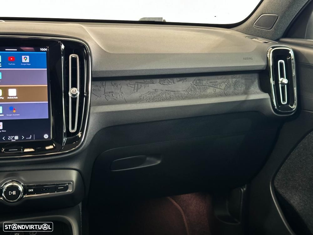 Volvo C40 Recharge Single Motor Plus - 26