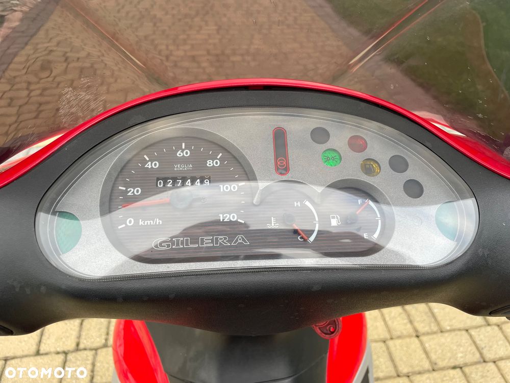 Piaggio Vespa - 8