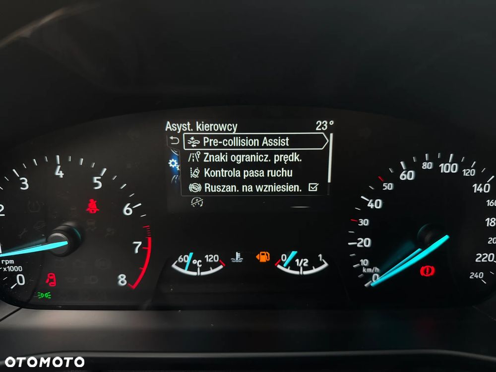 Ford Focus 1.5 EcoBoost Titanium - 30