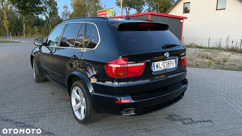 BMW X5 4.8is - 6