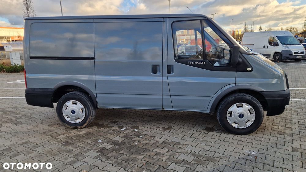 Ford TRANSIT - 3