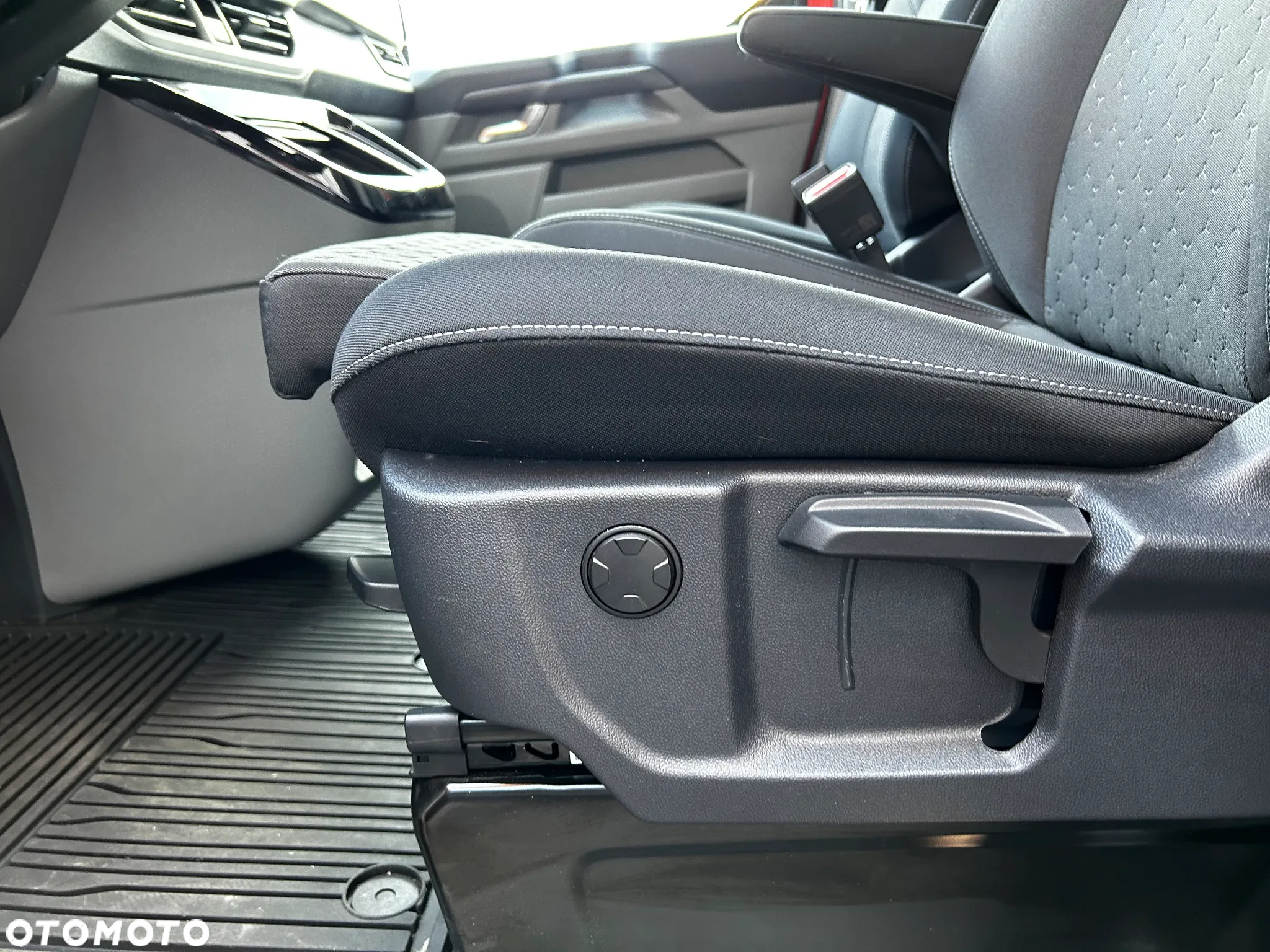 Ford Transit Custom - 10