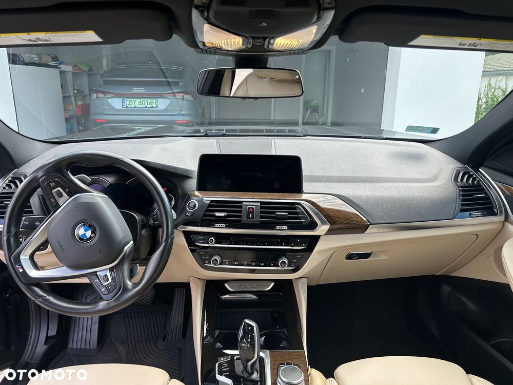 BMW X4 xDrive30i Advantage - 13