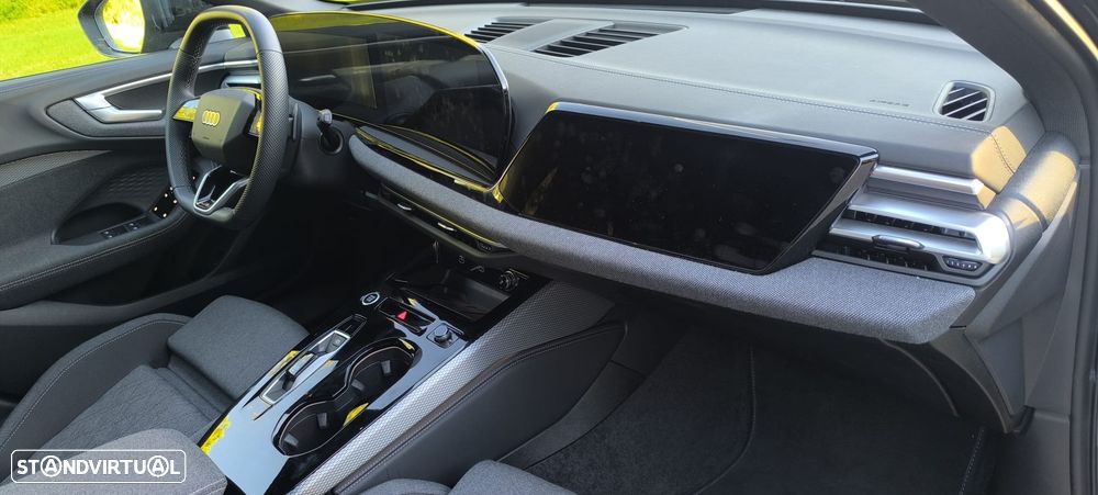 Audi A5 Avant TDI S line Tech - 24