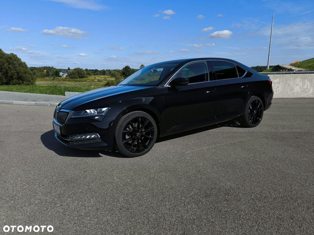 Skoda Superb 2.0 TDI SCR Style DSG - 2