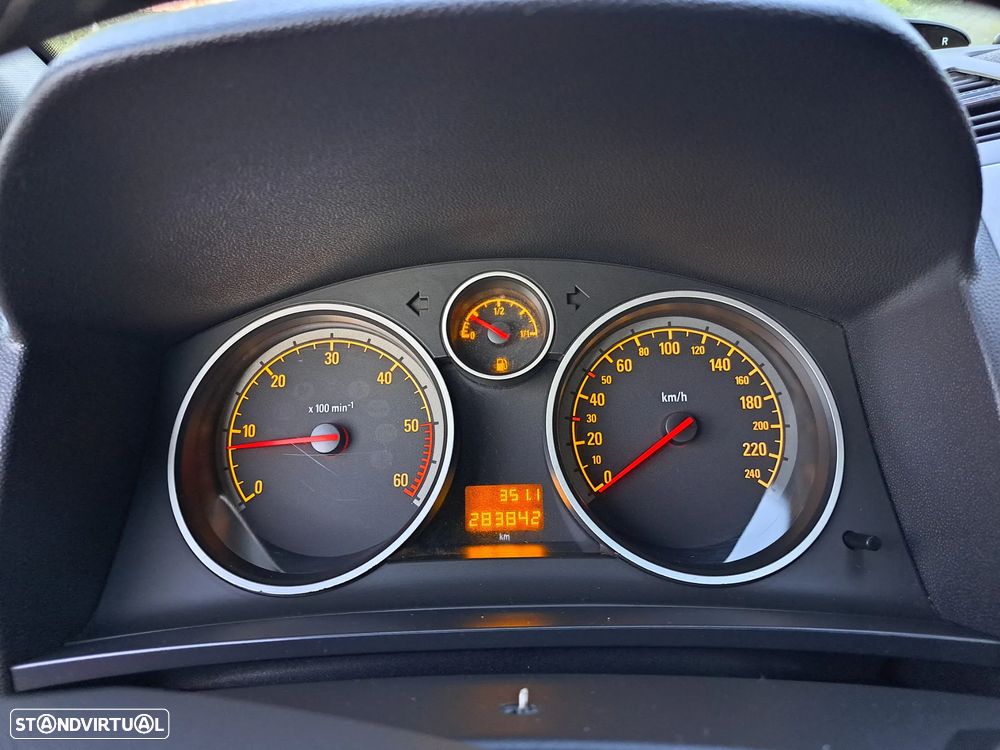 Opel Zafira 1.9 CDTI Cosmo - 18