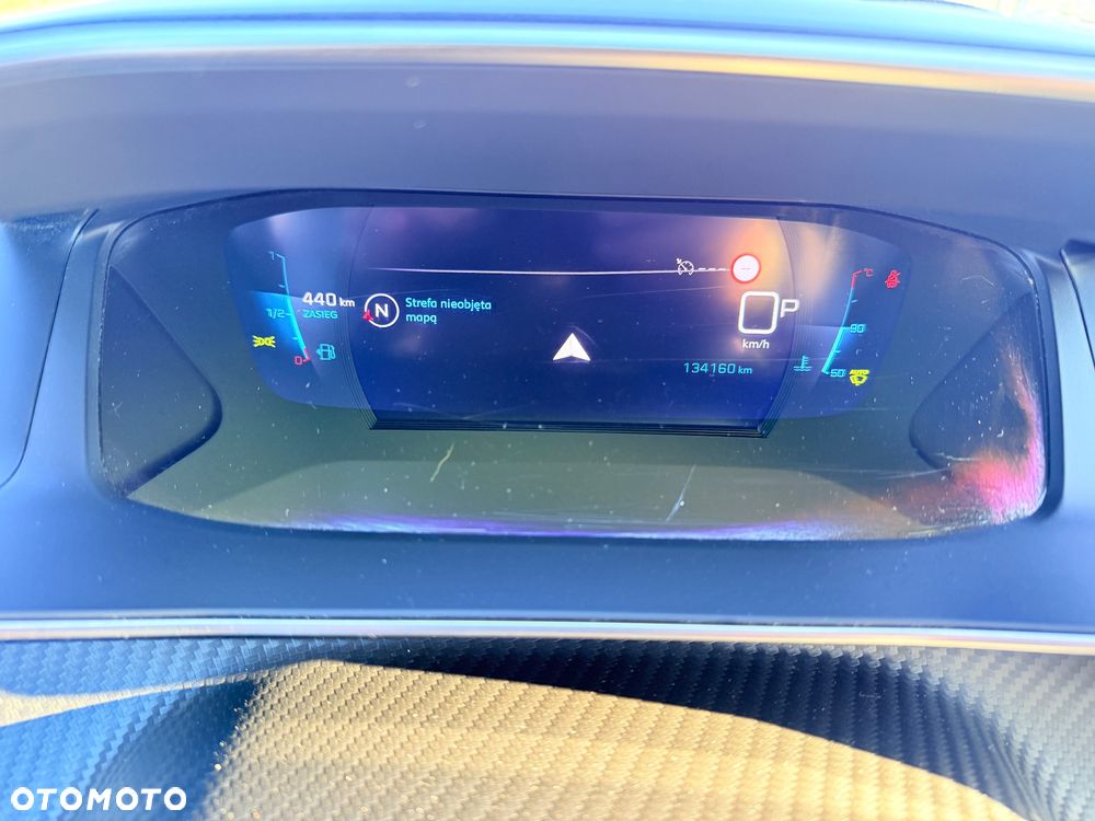 Peugeot 2008 BlueHDi 130 EAT8 Allure - 34
