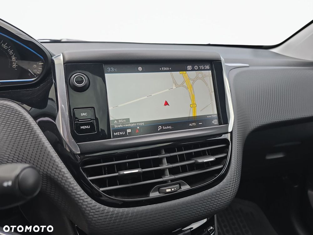 Peugeot 2008 1.2 Pure Tech Allure S&S EAT6 - 19