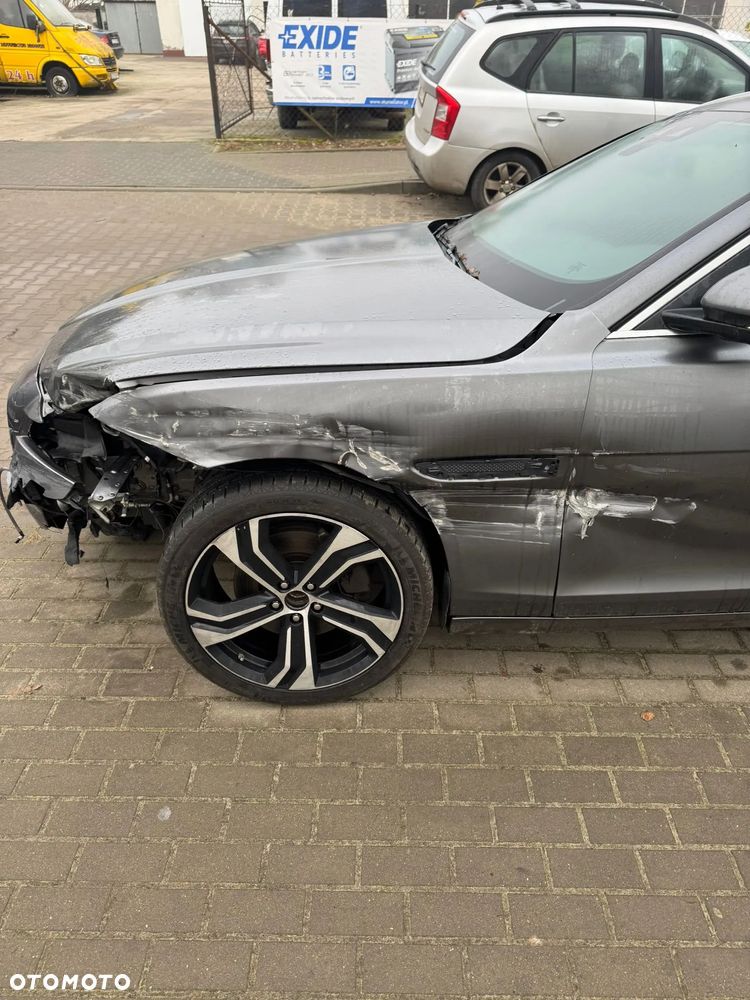 Jaguar XF 25d AWD Prestige - 9