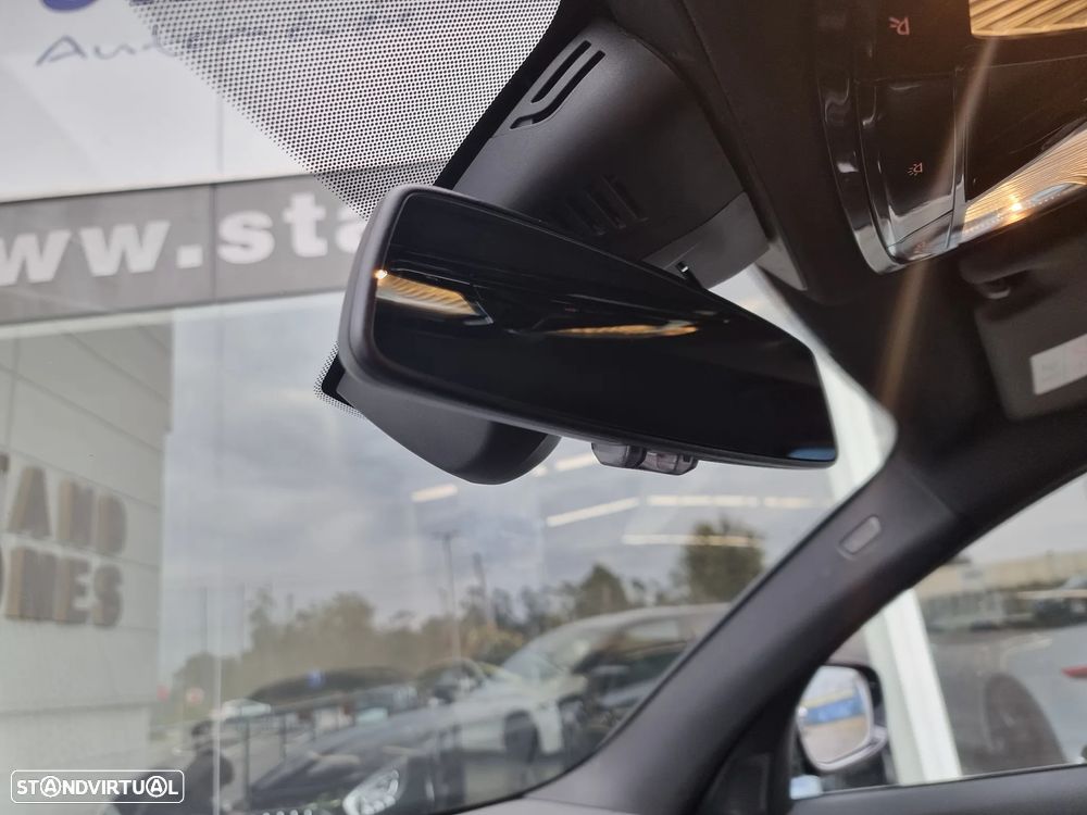 BMW M3 Competition - 21