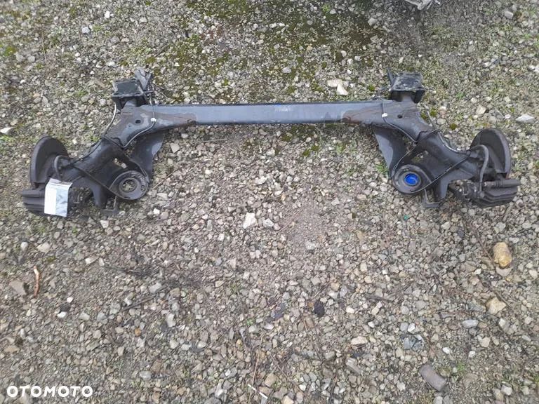 Belka Oś Tył Skoda Rapid Spaceback - 1