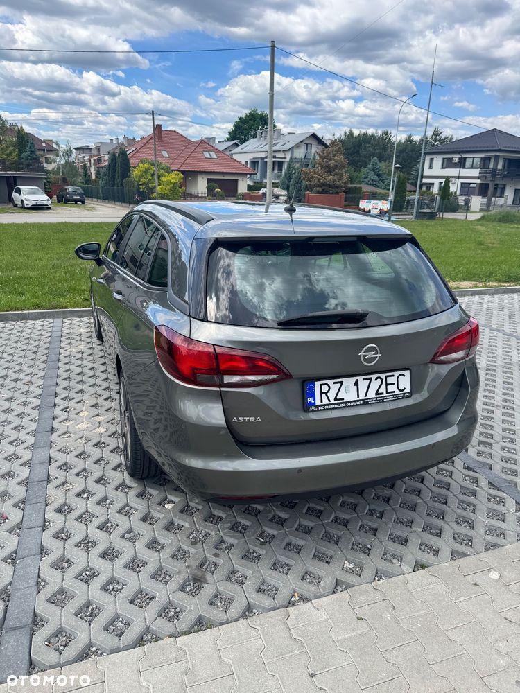 Opel Astra 1.4 T Enjoy S&S - 3