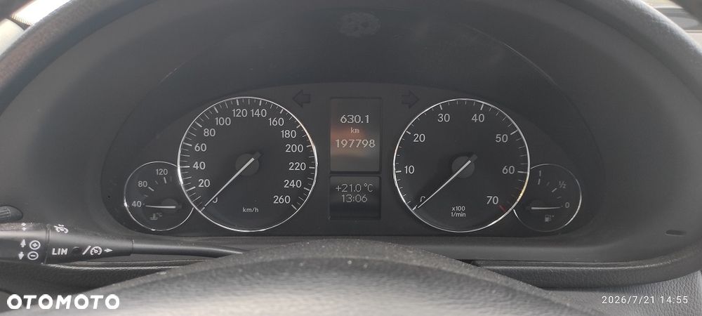 Mercedes-Benz Klasa C 230 Avantgarde Sport Edition - 8