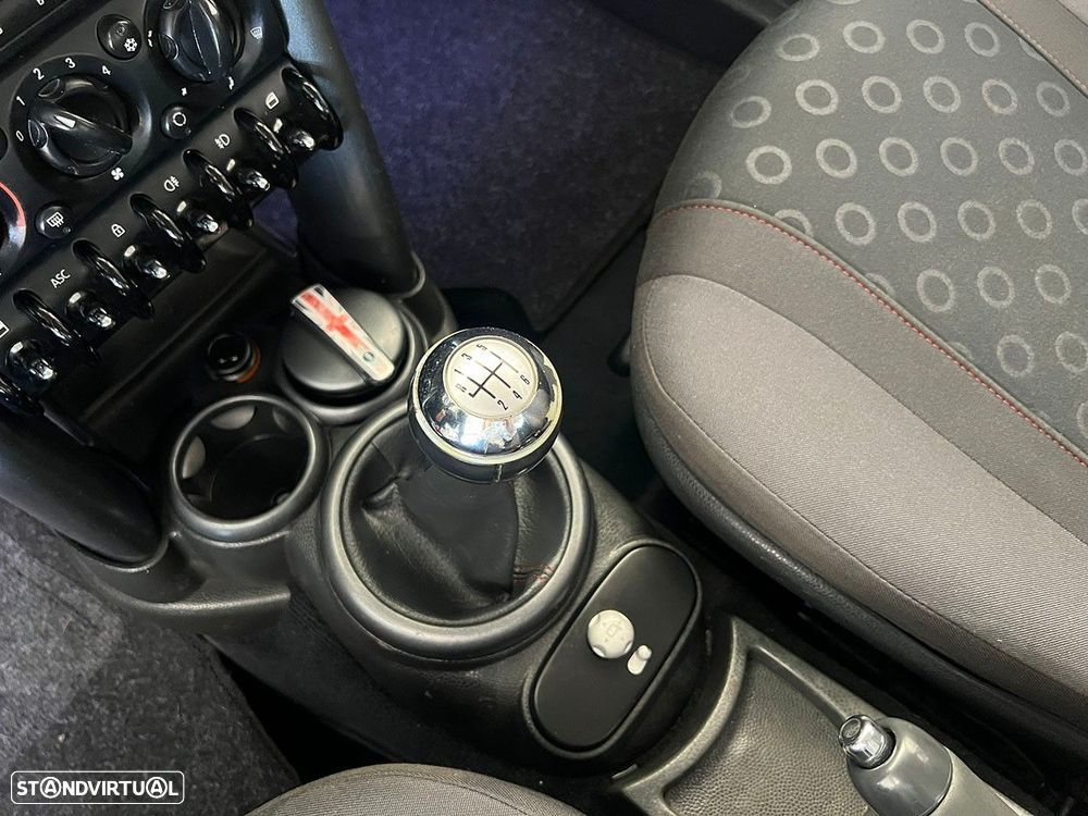 MINI 3 Portas One 1.4 D - 14