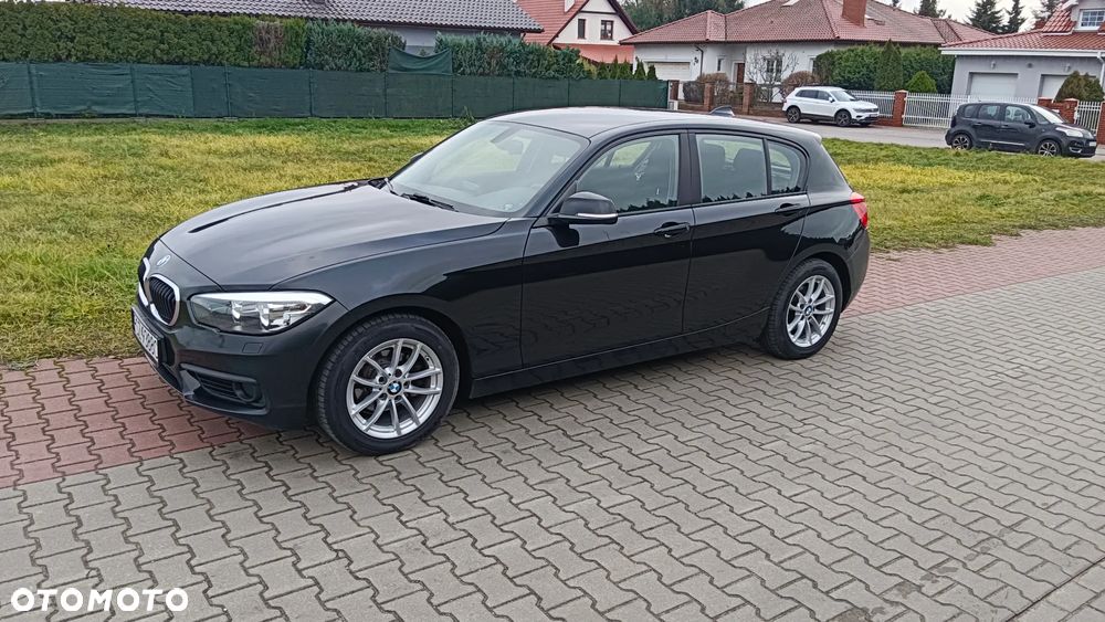 BMW Seria 1 118d Sport Line - 3