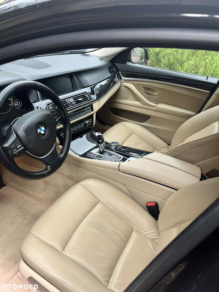 BMW Seria 5 520d - 6