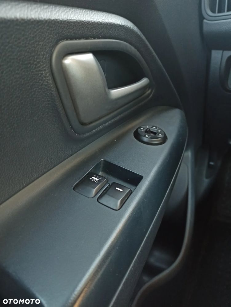 Kia Rio 1.2 M - 9