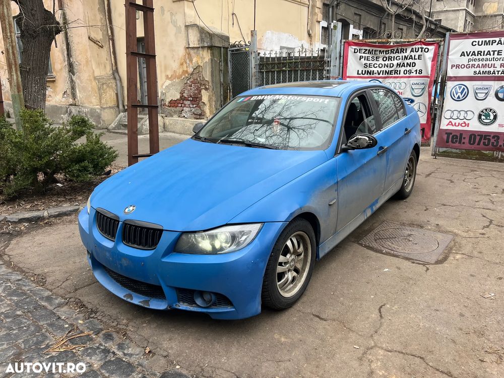 Dezmembrez Bmw Seria 3 E90 2007 320i N46B20B M packet benzina - 1