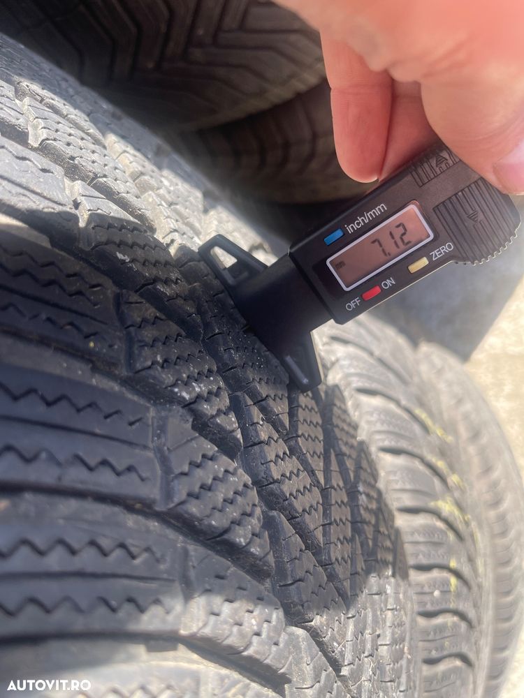 255 40 21 Bridgestone iarnă - 3