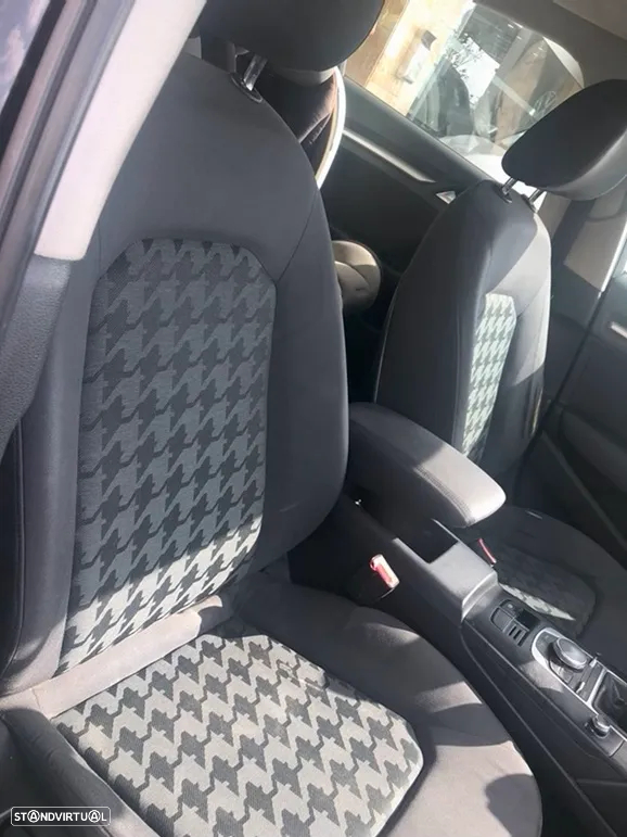 Audi A3 Sportback 1.6 TDI Attraction - 2