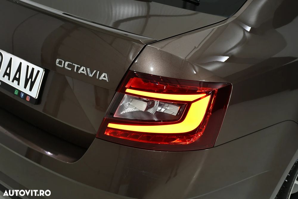 Skoda Octavia 2.0 TDI DSG L&K - 35