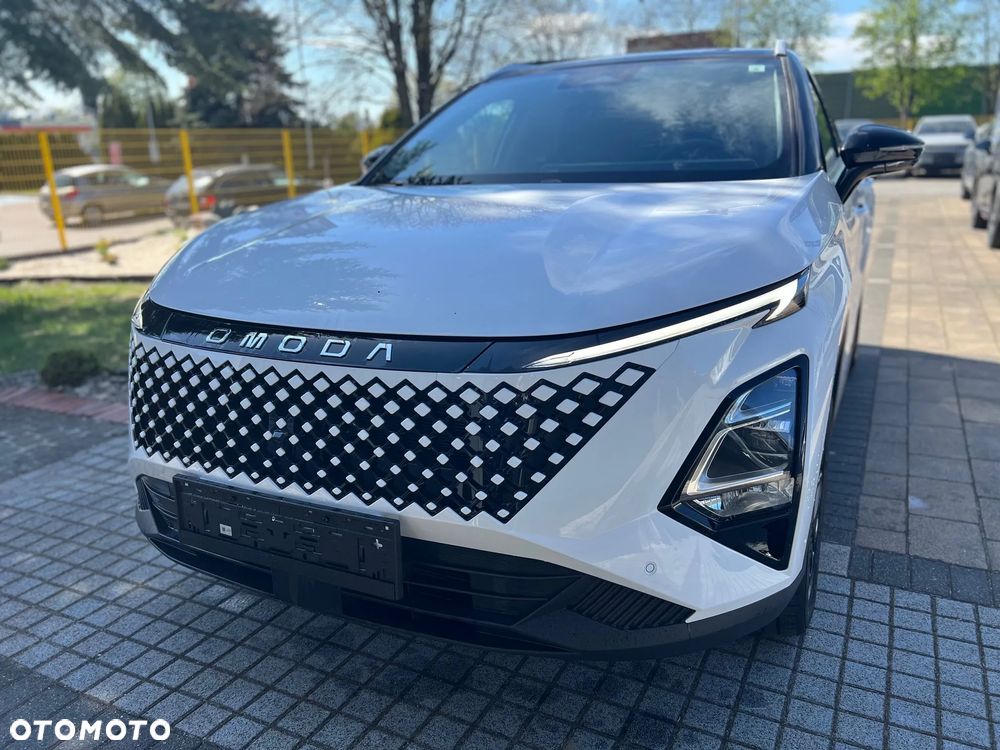 Omoda 5 1.5 T-GDI Hybrid Premium DHT - 3