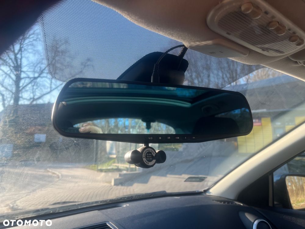 Nissan Qashqai 1.5 dCi DPF 360 - 13