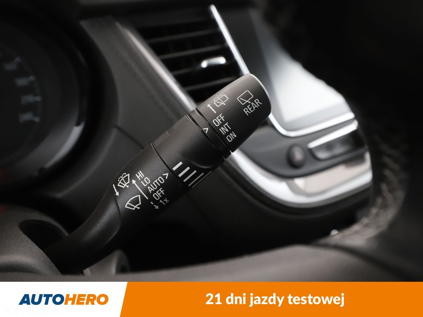 Opel Grandland X 1.2 T GPF Design Line S&S - 30