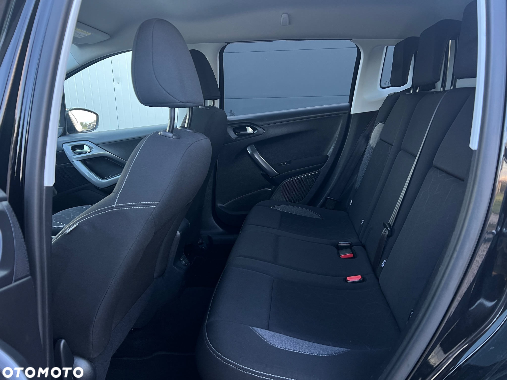 Peugeot 2008 PureTech 110 Style - 19