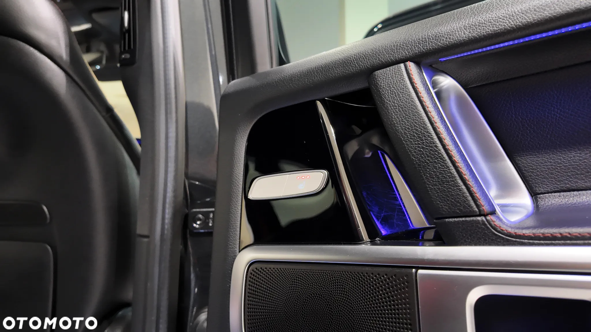 Mercedes-Benz Klasa G 500 9G-TRONIC Exclusive - 30