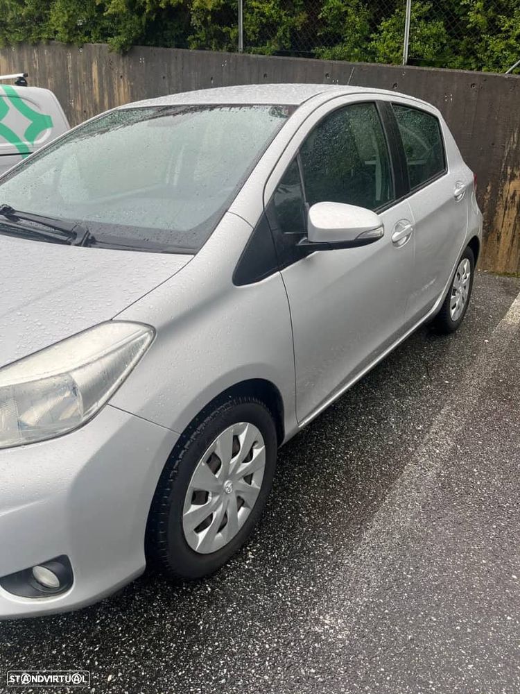 Toyota Yaris 1.0 VVT-i ACtive - 1