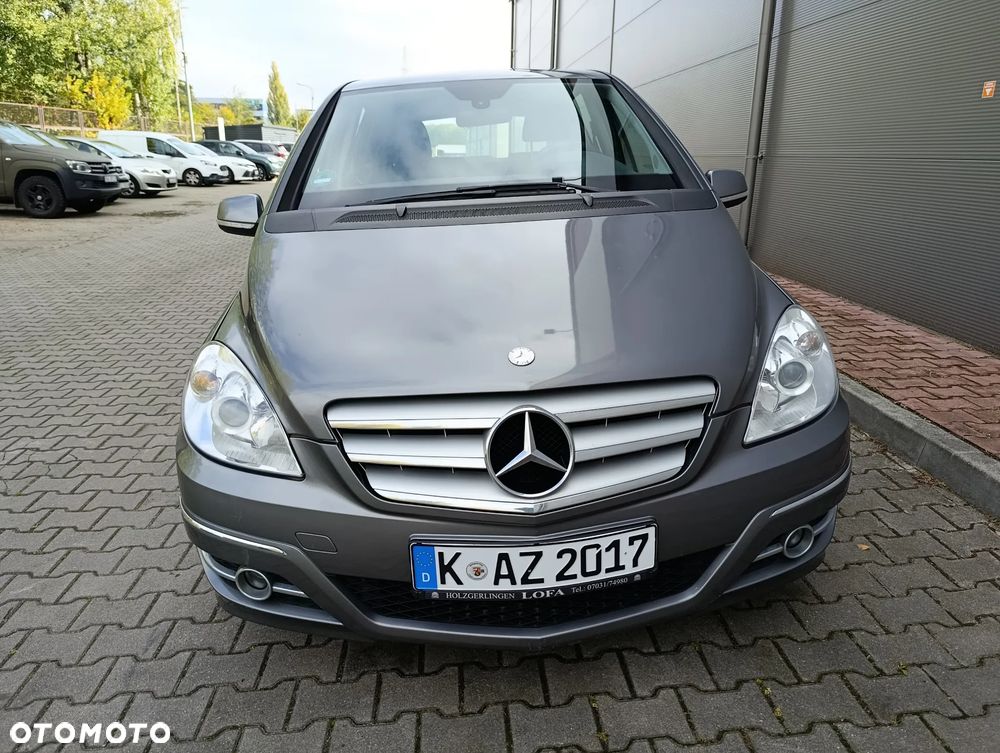 Mercedes-Benz B-Class 2010 photo 4