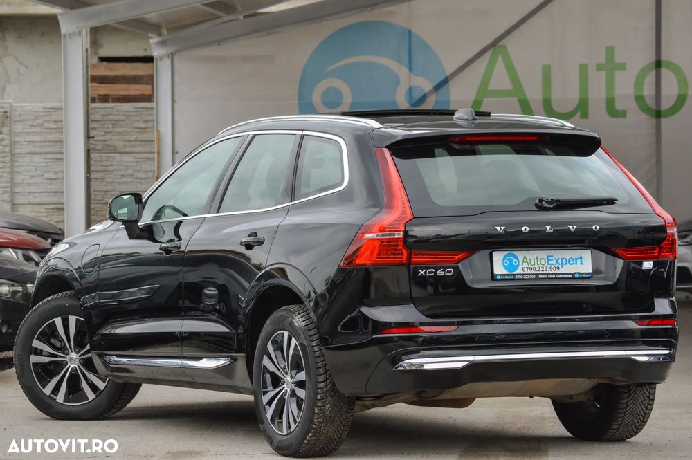 Volvo XC 60 T6 AWD Ultra Black Edition - 15