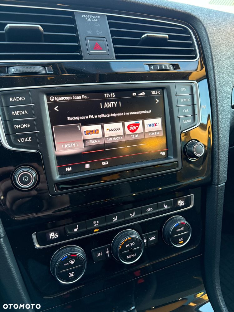 Volkswagen Golf 2.0 TDI BMT Highline - 24