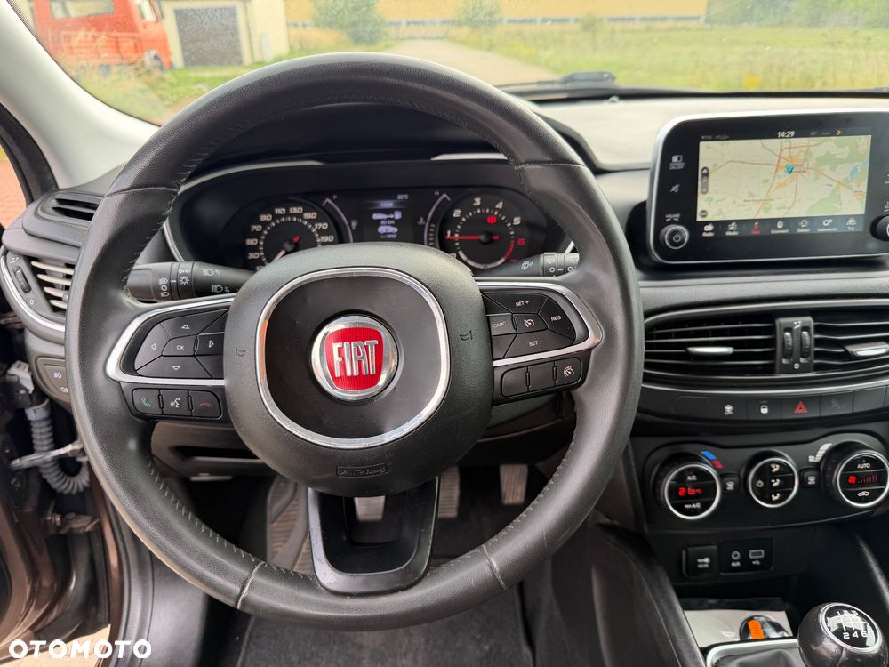 Fiat Tipo 1.4 16v Lounge EU6d - 20