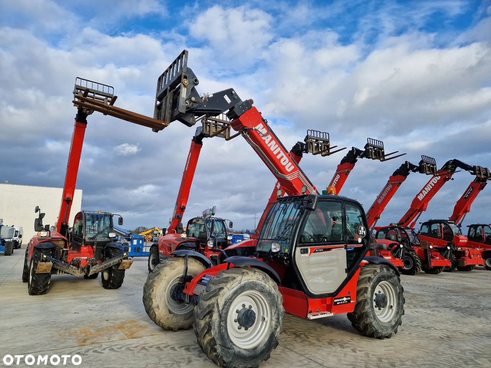Manitou MT 933 R371 jak JCB 535-95 - 7
