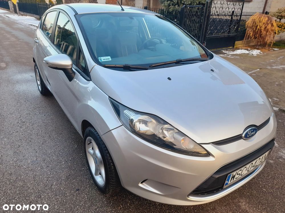 Ford Fiesta - 23