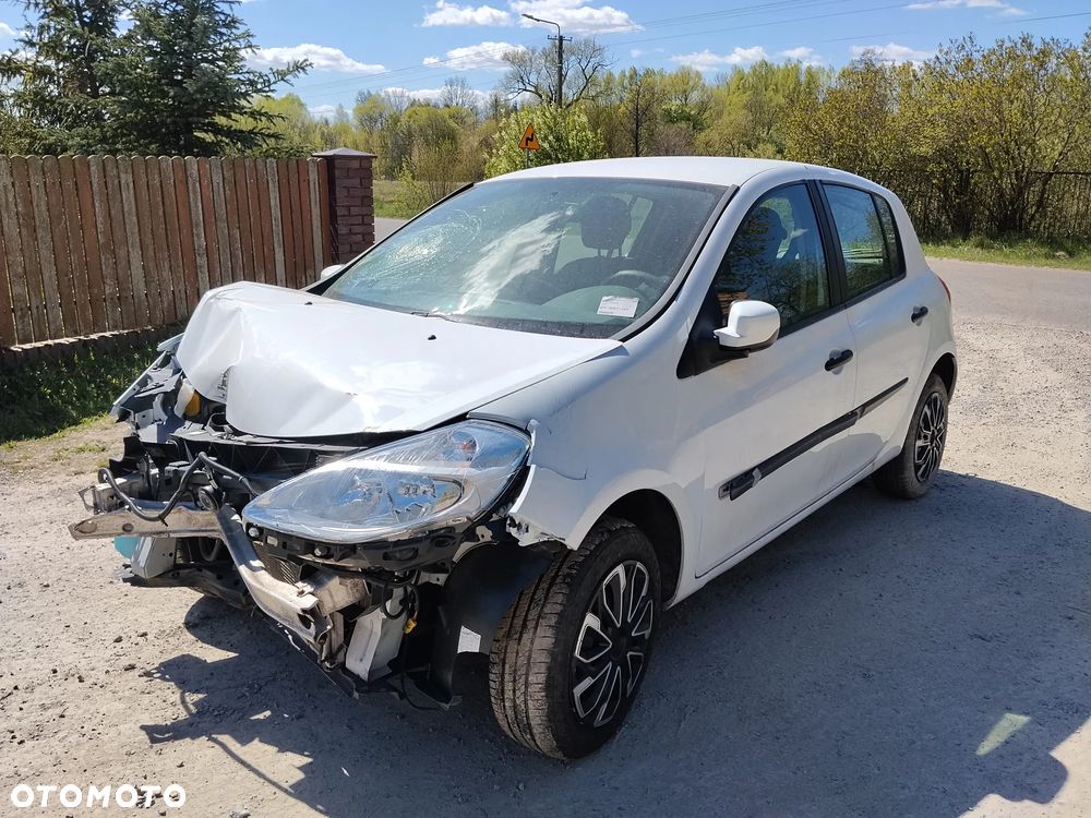 Renault Clio 1.5 dCi 75 Expression - 1