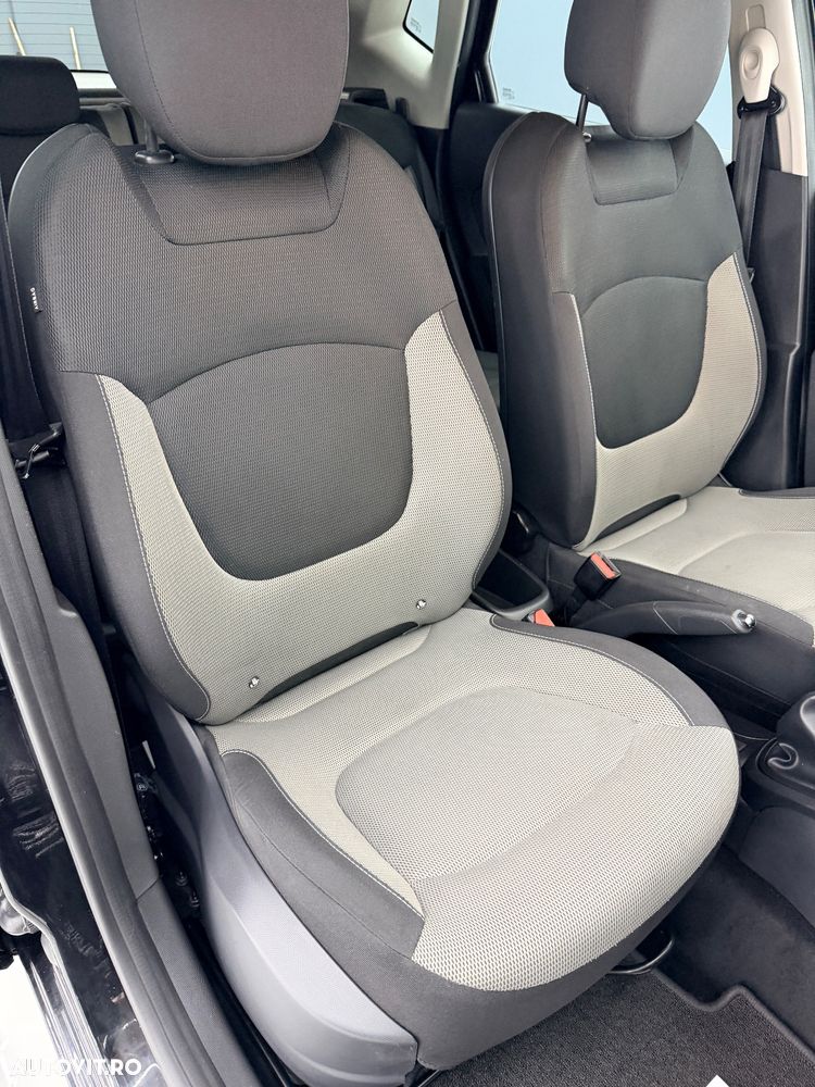 Renault Captur TCe 90 EXPERIENCE - 17