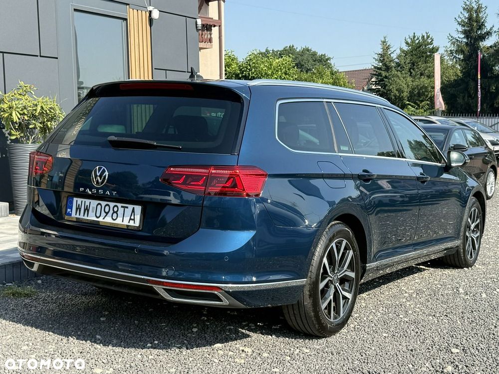 Volkswagen Passat 2.0 TDI Elegance DSG - 9