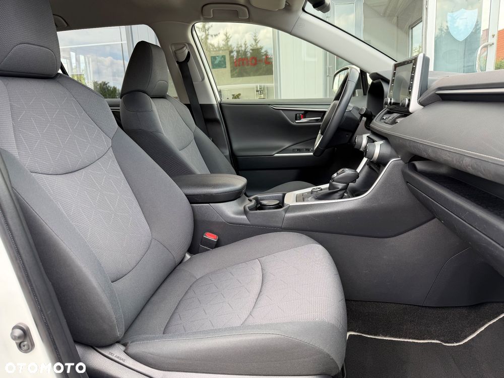 Toyota RAV4 - 12
