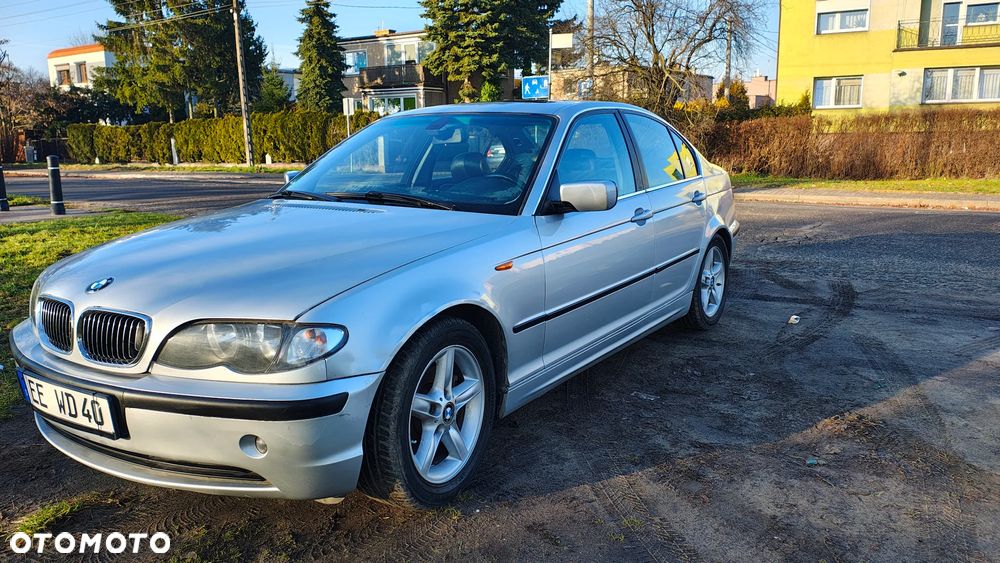BMW Seria 3 325xi - 2