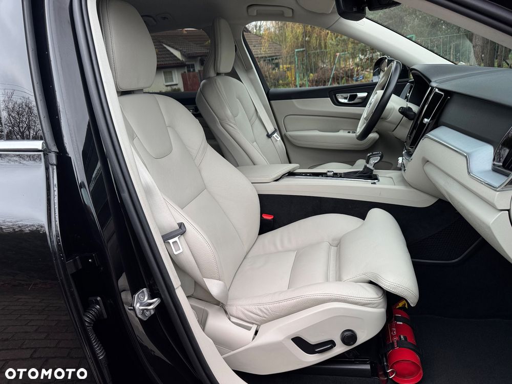 Volvo XC 60 D4 Geartronic Momentum Pro - 7